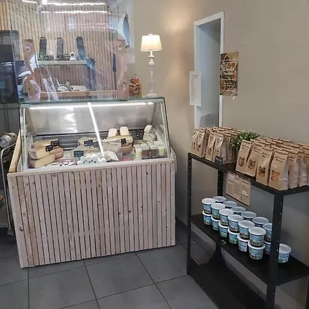 Les De La Fromagerie D'ambly Konukevi Nassogne